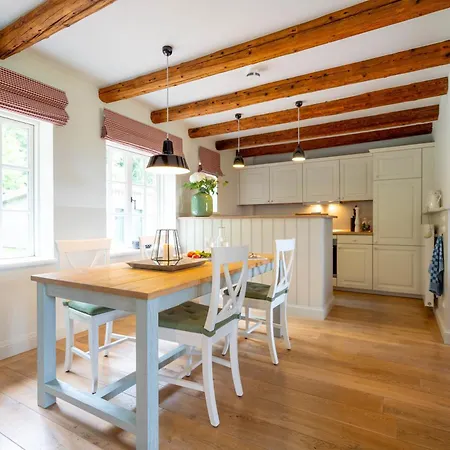 Gut Immenhof - 1 Apartment *